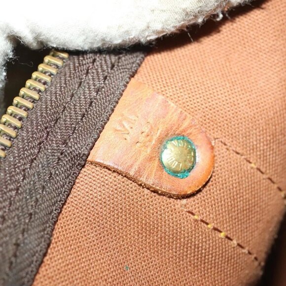 LOUIS VUITTON Monogram Keepall Bandouliere 55 Boston Bag - Picture 14 of 15